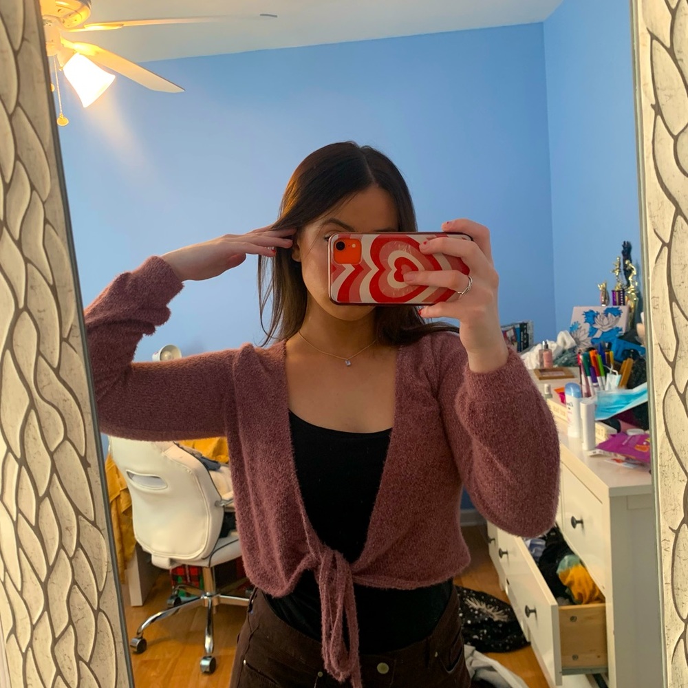LIGHT BURGUNDY SWEATER